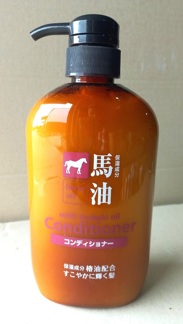 Dầu xả chiết xuất từ dầu ngựa 600ml, Mã số: 4513574012769