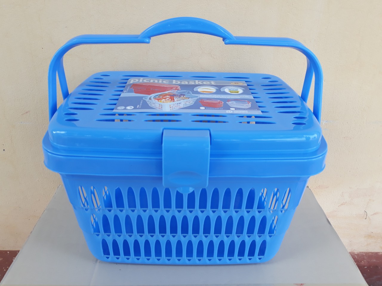 Giỏ nhựa hình chữ nhật có nắp (31x41x23.5cm), mã số: PN868