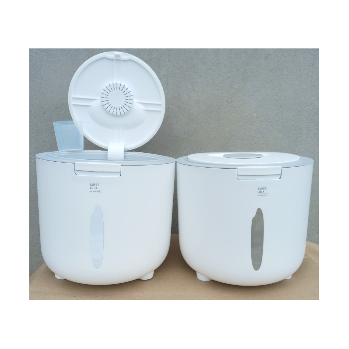 Thùng đựng gạo cao cấp, tiện dụng 10kg (28.5x25.5cm), Mã số: 6049