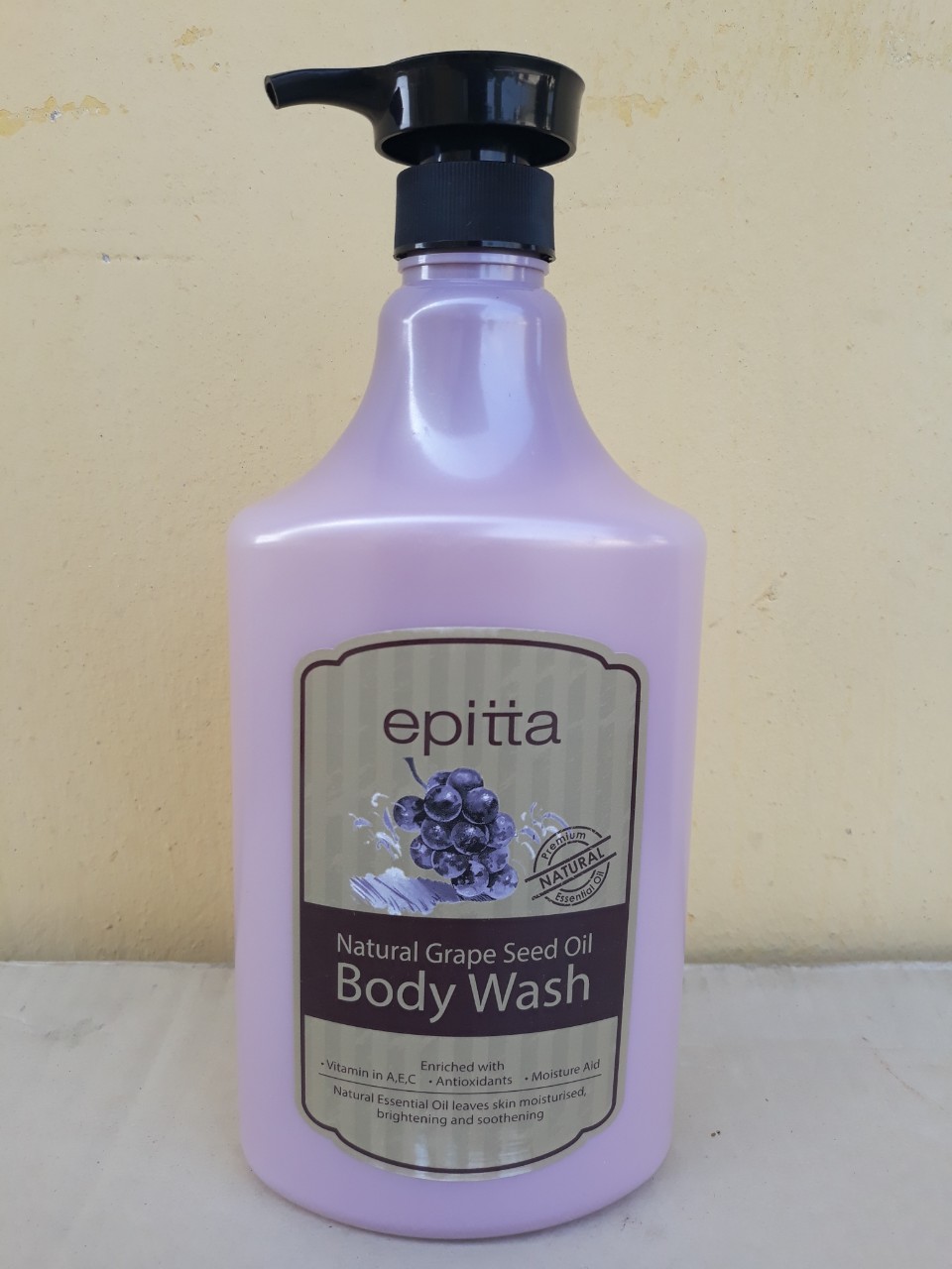 Sữa tắm dưỡng trắng da crao cấp Epitta (Hương nho)