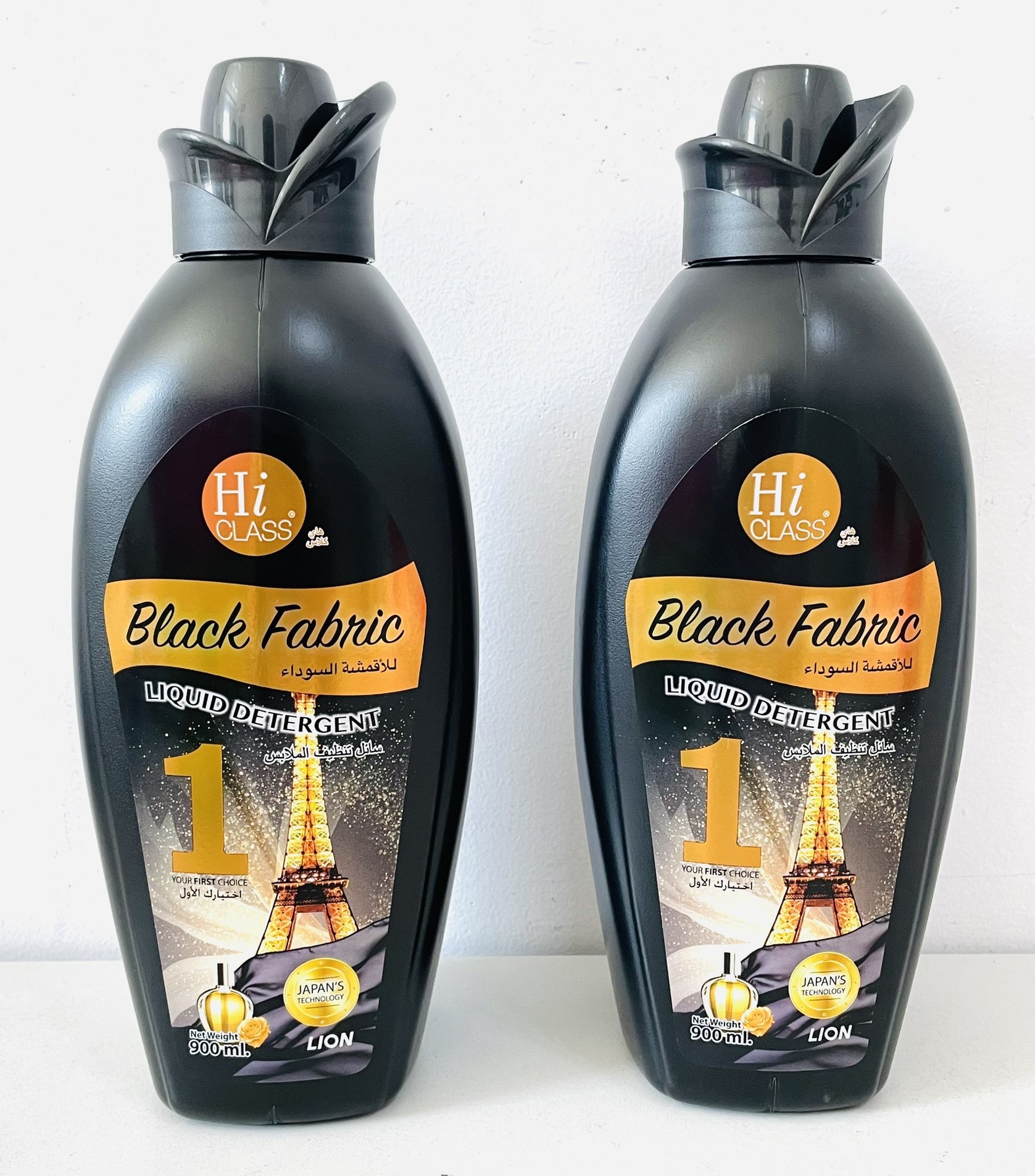 Nước giặt Hiclass 900ml (Black Clor - dùng cho quần áo màu), Mã số: 8850002804791