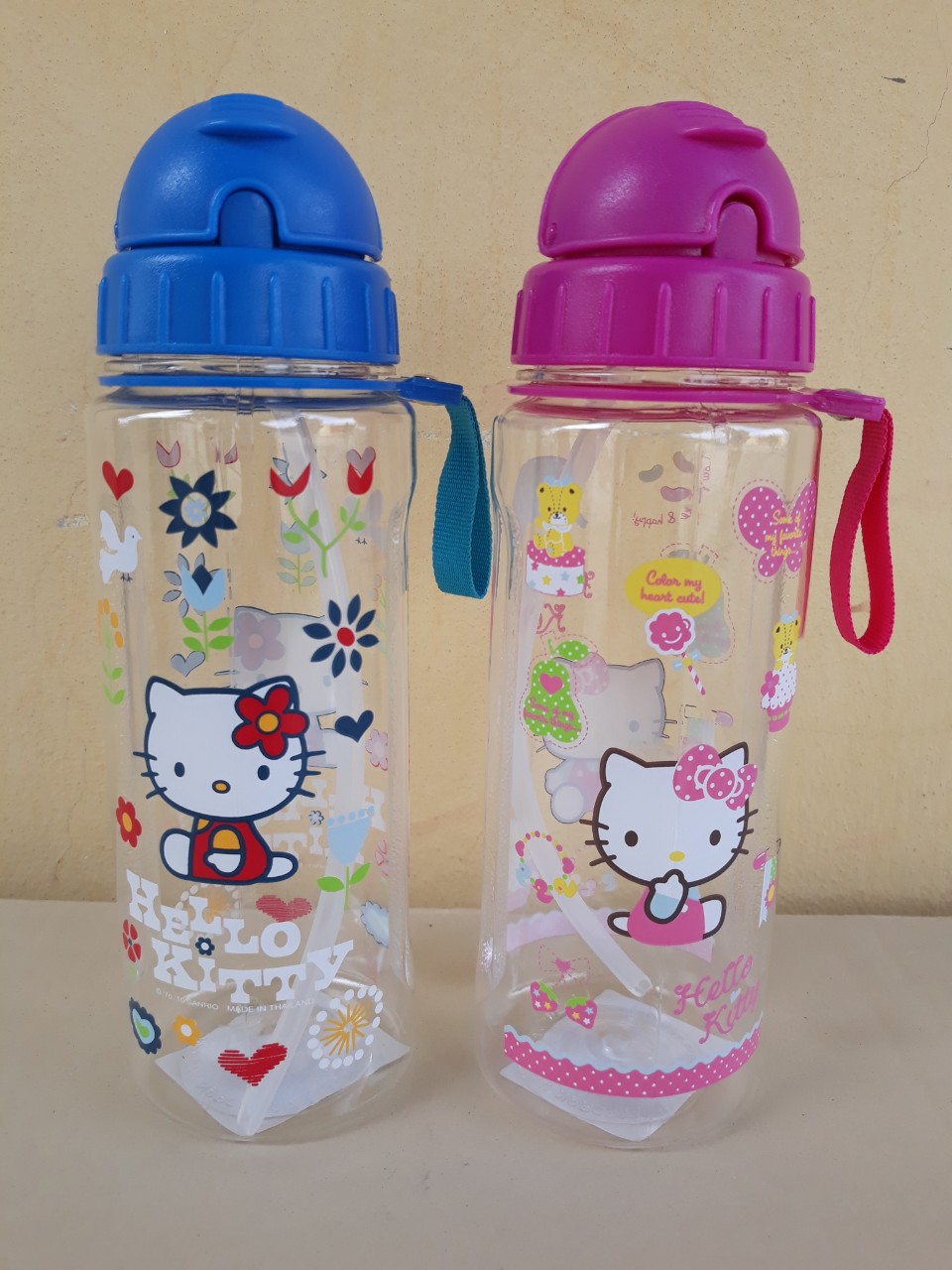 Chai đựng nước có vòi hút 600ml (7.5x19cm), mã số: PNPC3350/2G